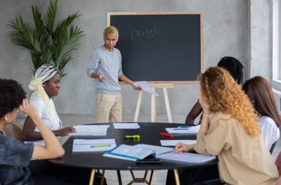 Diploma in Monitoring, Evaluation, Research and Learning. (Merl)